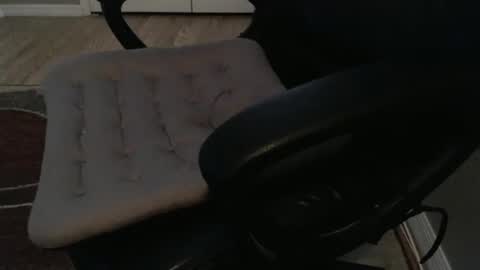 Snapshot of griz01 chatting on 03.12.26 griz01 online show from 03.12.26