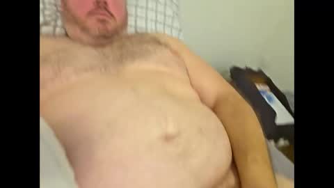 Snapshot of grizzly_uncut chatting on 12.03.25 grizzly_uncut online show from 12.03.25