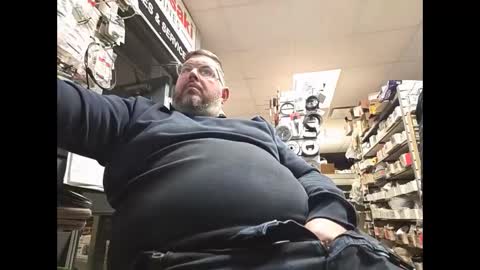 Snapshot of grizzly_uncut chatting on 02.03.26 grizzly_uncut online show from 02.03.26