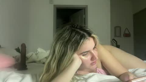 grrlgod online show from 12.03.24