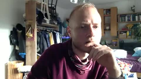 gruendamien online show from 01.13.25