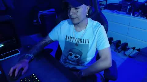 Snapshot of guayaco_ chatting on 02.27.26 Guayaco online show from 02.27.26