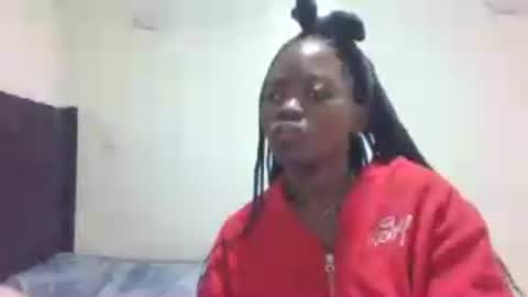 Snapshot of gud_lunah1 chatting on 06.21.26 gud_lunah1 online show from 06.21.26