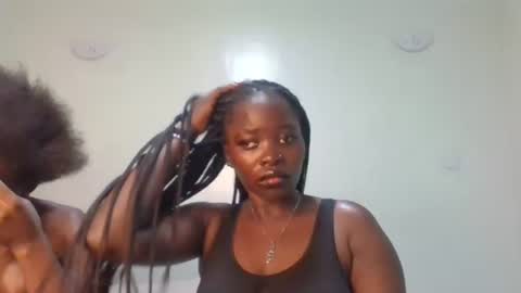 Snapshot of gud_lunah1 chatting on 06.27.26 gud_lunah1 online show from 06.27.26
