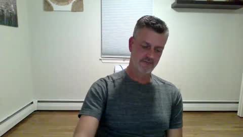 gudguy2025 online show from 10.04.25