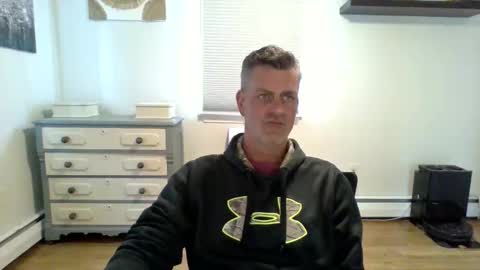 Snapshot of gudguy2025 chatting on 04.20.26 gudguy2025 online show from 04.20.26