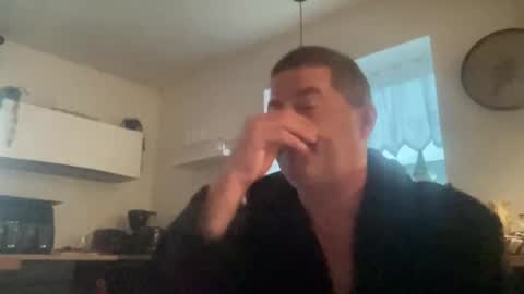 Snapshot of guil0 chatting on 09.24.25 guil0 online show from 09.24.25