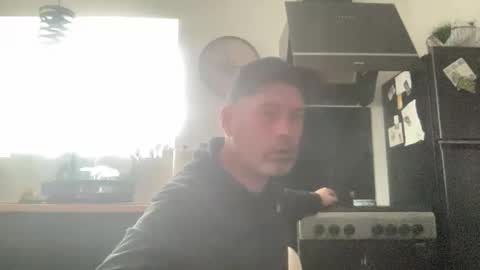 Snapshot of guil0 chatting on 02.02.26 guil0 online show from 02.02.26