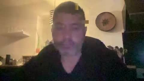 Snapshot of guil0 chatting on 02.04.26 guil0 online show from 02.04.26