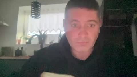 Snapshot of guil0 chatting on 02.10.26 guil0 online show from 02.10.26