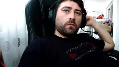 Snapshot of guliverreal chatting on 01.06.26 guliverreal online show from 01.06.26