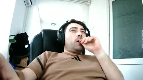 Snapshot of guliverreal chatting on 03.02.26 guliverreal online show from 03.02.26