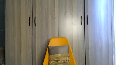 Miss Incredible online show from 09.13.25