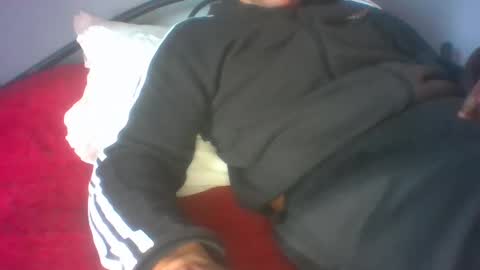 Snapshot of gunishment chatting on 01.03.25 gunishment online show from 01.03.25