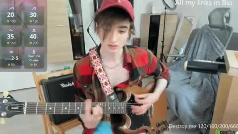 Snapshot of guntermeiner chatting on 05.27.26 Gunter online show from 05.27.26
