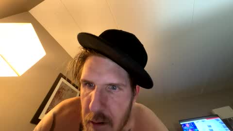 gurlface85 online show from 03.21.26