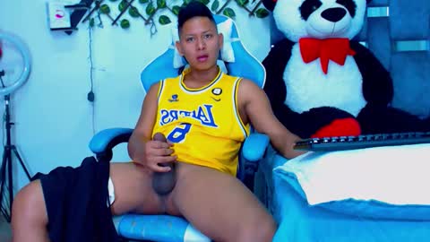 Hakim online show from 03.15.26