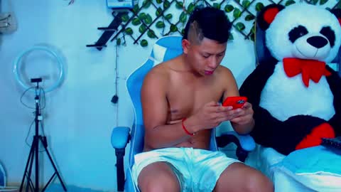 Hakim online show from 04.19.26