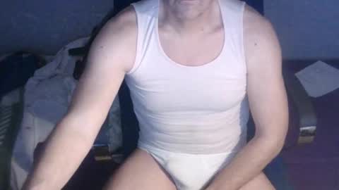Snapshot of gusanito_enano chatting on 02.17.26 gusanito_enano online show from 02.17.26
