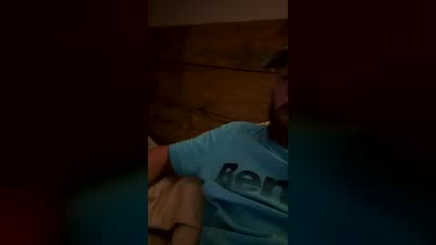Snapshot of guss1989 chatting on 06.28.26 guss1989 online show from 06.28.26