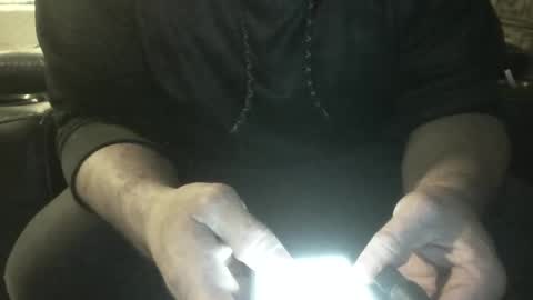 Snapshot of guy8inches4u chatting on 09.21.25 guy8inches4u online show from 09.21.25