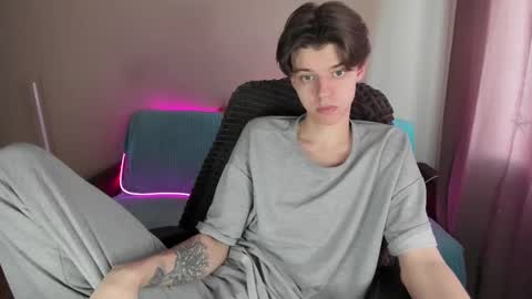 guy_liam1 online show from 03.09.25