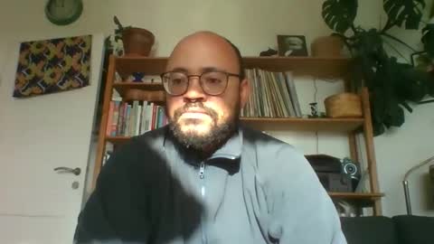 guy_wood15 online show from 11.03.25