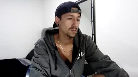 Snapshot of guykarim chatting on 12.31.24 karim online show from 12.31.24