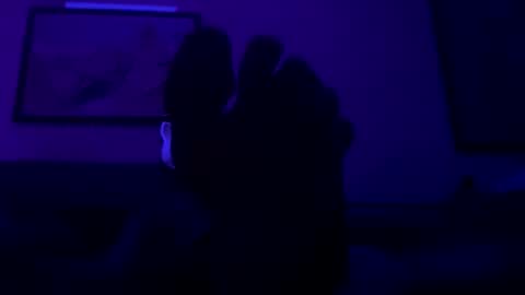 guyst049 online show from 02.18.25