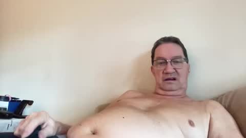 Snapshot of gwashere4u chatting on 12.30.24 gwashere4u online show from 12.30.24