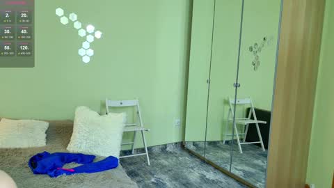 Snapshot of gwen_lady chatting on 02.16.25 Sweety Kitty online show from 02.16.25