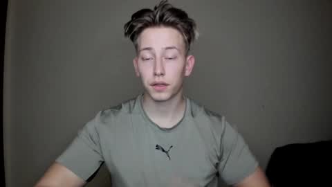 Oliver online show from 01.11.25