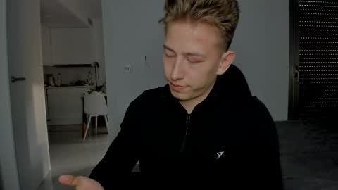 Oliver online show from 04.13.26