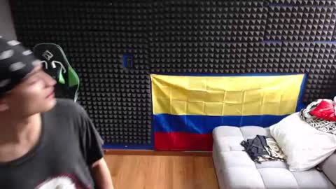 Snapshot of gymbro42 chatting on 06.18.26 Gymbro42 online show from 06.18.26