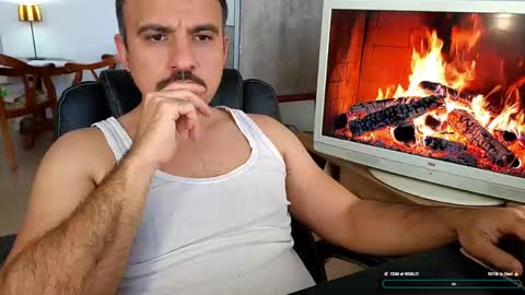 Snapshot of gymd4ddy chatting on 05.19.26 gymd4ddy online show from 05.19.26
