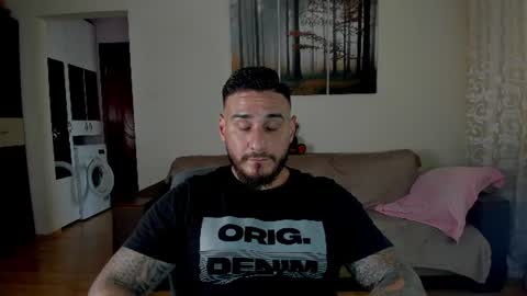 Snapshot of gymdominus chatting on 06.26.26 gymdominus online show from 06.26.26