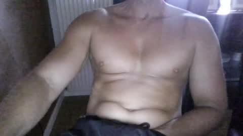 Snapshot of gymxxx_ chatting on 07.22.26 gymxxx_ online show from 07.22.26