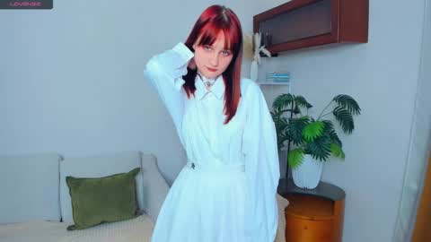 Kelly  Lilly online show from 11.11.25