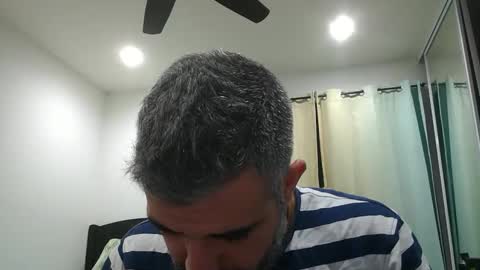 h0nest84 online show from 02.01.25