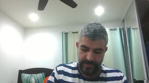 h0nest84 online show from 02.04.25