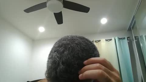 h0nest84 online show from 11.08.25