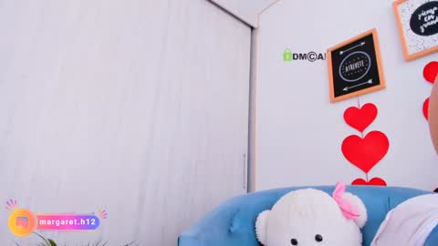 Snapshot of h0ney__p0t chatting on 12.18.24 Margareth  Stallion online show from 12.18.24