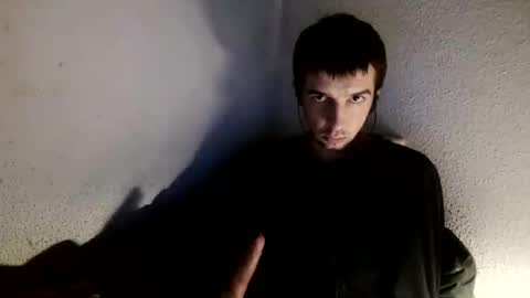 Snapshot of h1dden_reality chatting on 12.18.25 h1dden_reality online show from 12.18.25