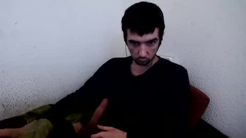 Snapshot of h1dden_reality chatting on 12.20.25 h1dden_reality online show from 12.20.25