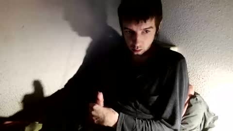 Snapshot of h1dden_reality chatting on 01.13.26 h1dden_reality online show from 01.13.26