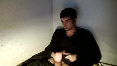 Snapshot of h1dden_reality chatting on 06.15.26 h1dden_reality online show from 06.15.26