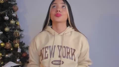 Paulina  online show from 12.21.24