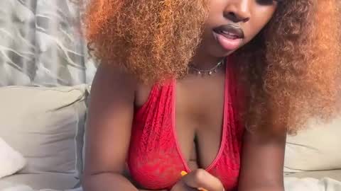 Snapshot of h_o_t_goddess chatting on 05.17.26 h_o_t_goddess online show from 05.17.26