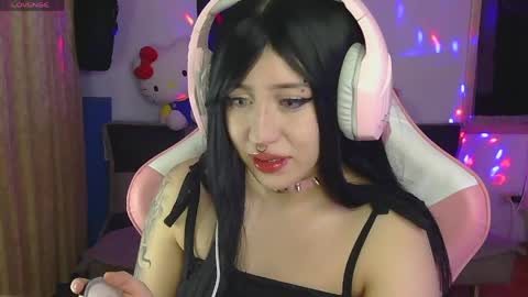 Snapshot of hachiko_love chatting on 04.28.26 Hachiko online show from 04.28.26