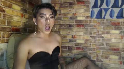 Snapshot of hadasam26 chatting on 01.21.25 SAM online show from 01.21.25